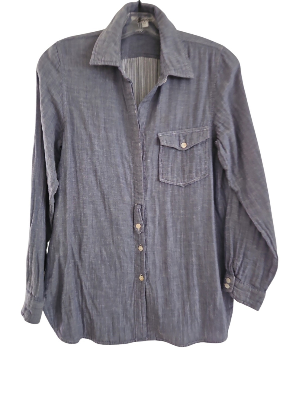 Coldwater Creek Chambray Blouse Size 6-8 Blue Button Up Long Sleeves Lined